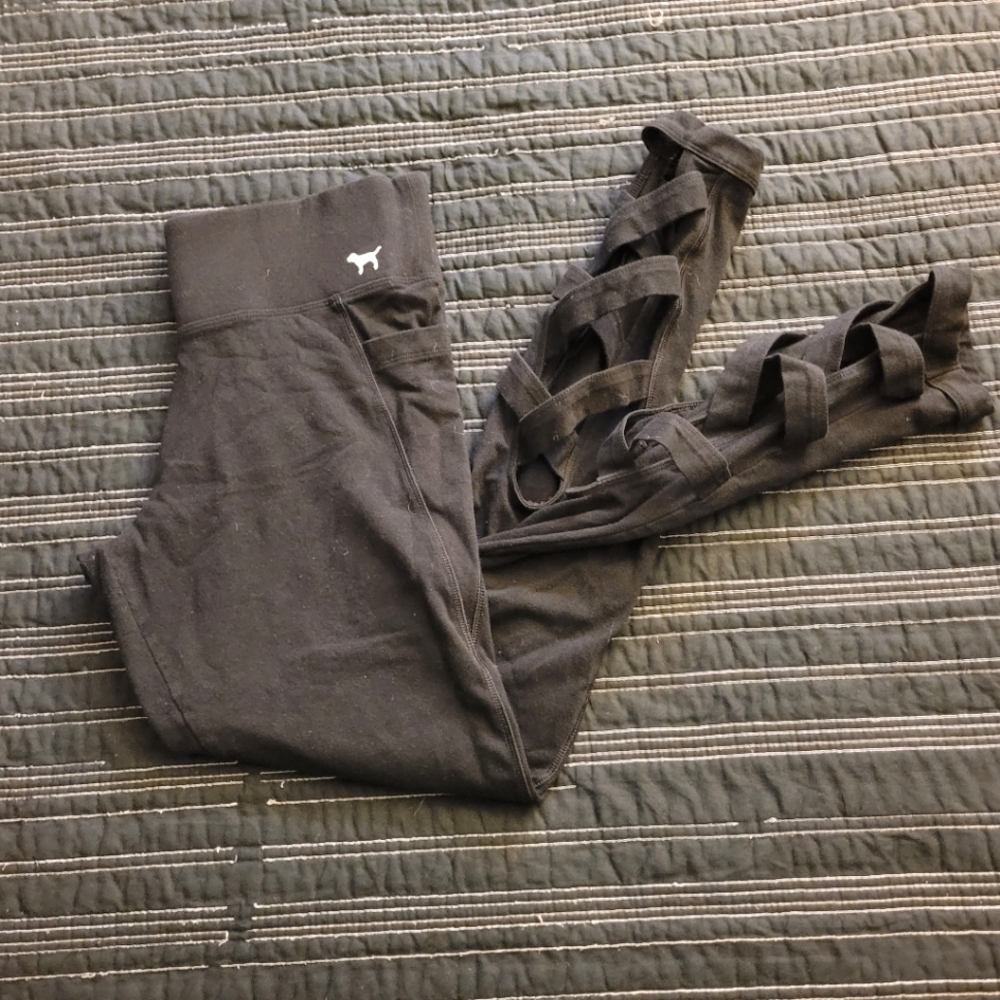 VS PINK LEGGINGS YOGAS WITH CROSS STRAP DESIGN AROUND CALF